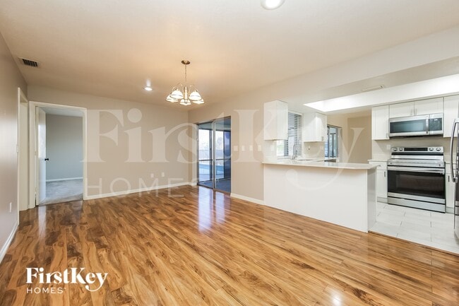 Photo - 2144 Pellam Blvd