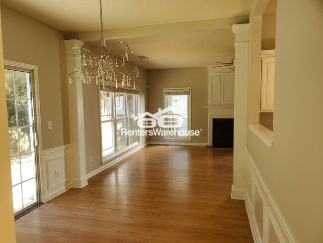 Photo - 2706 Cottesford Dr SE