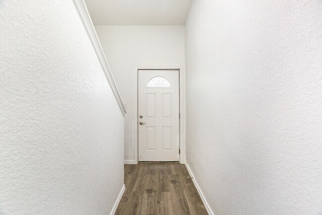 Photo - 8611 Key Windy Way