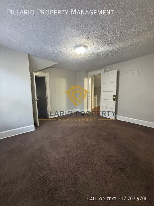 Photo - 1025 W 35th St