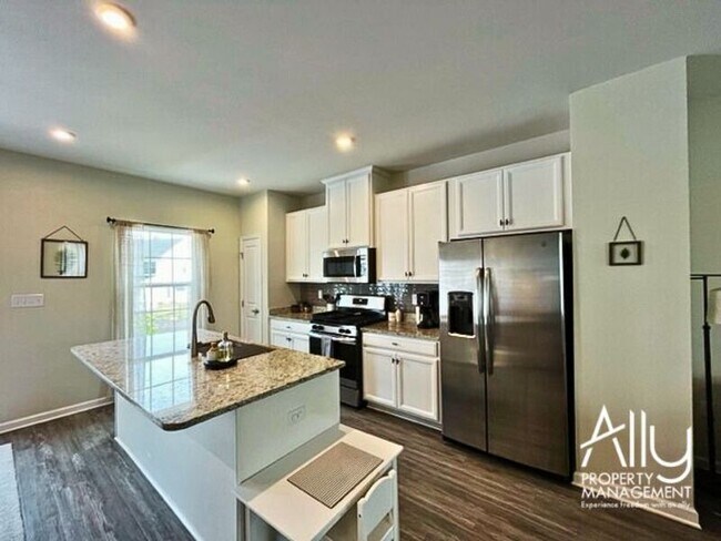2424 Pocoson Wood Ct