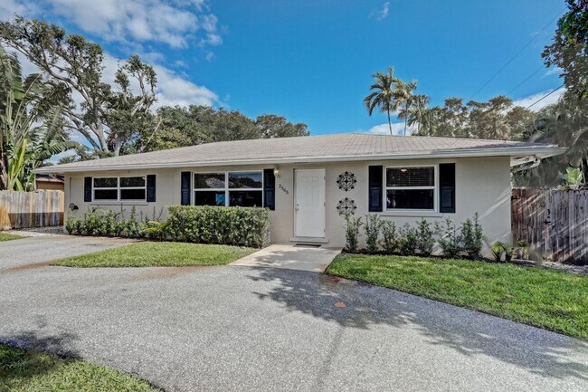 Photo - 2545 Venice Dr