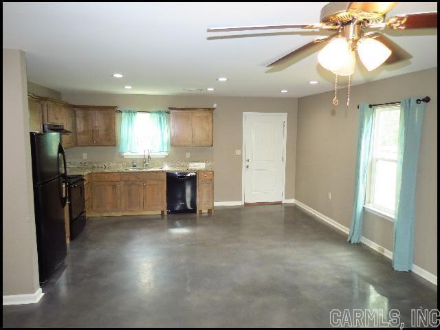 Photo - 306 Barnes St
