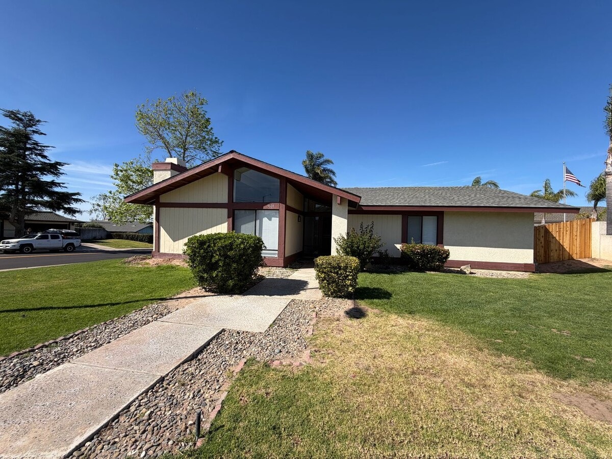 Photo - 1601 Tiffany Park Ct