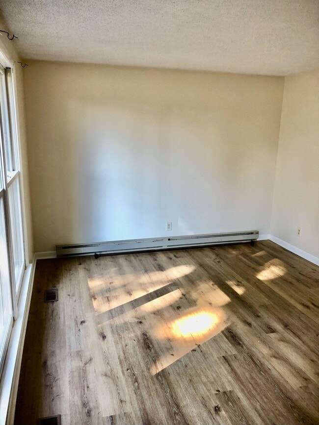 Photo - 2303 Bradley St