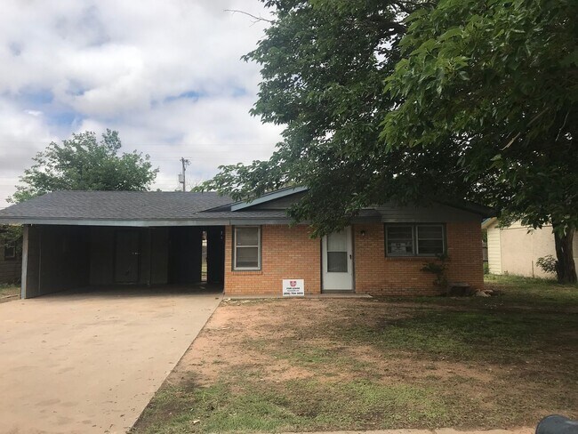 Photo - $0 First Month's Rent / $0 Deposit at Move-in