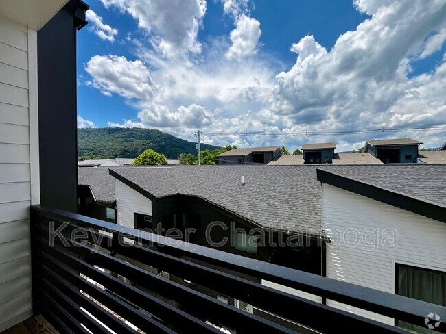 Building Photo - 3125 Riverwalk Parkway Rental