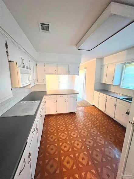 Photo - 203 Priscilla Dr