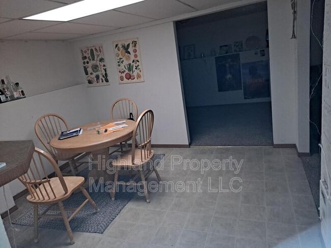 Photo - 520 NE Garfield St Unit #3