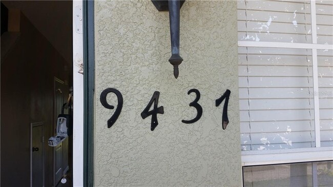 Building Photo - 9437 Flowering Cottonwood Rd