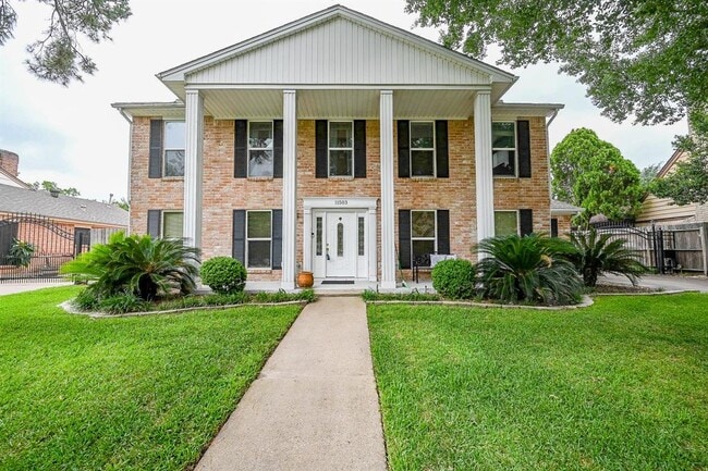 Photo - 11503 Briar Rose Dr House