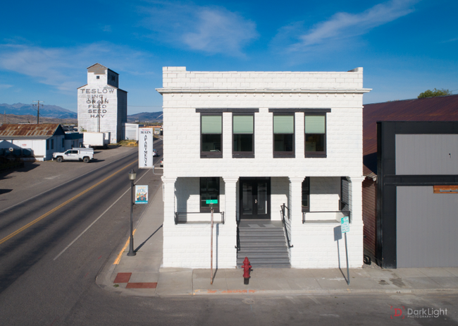 Building Photo - 130 N F St Rental