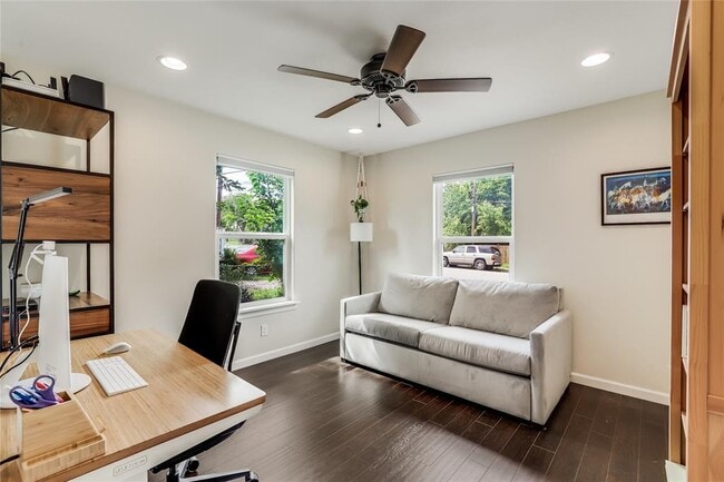 Photo - 5112 Heflin Ln