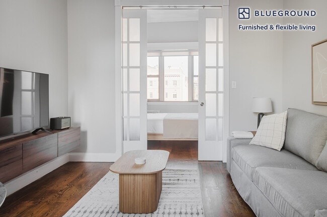 Photo - 290 W 12th St Unit FL6-ID1723