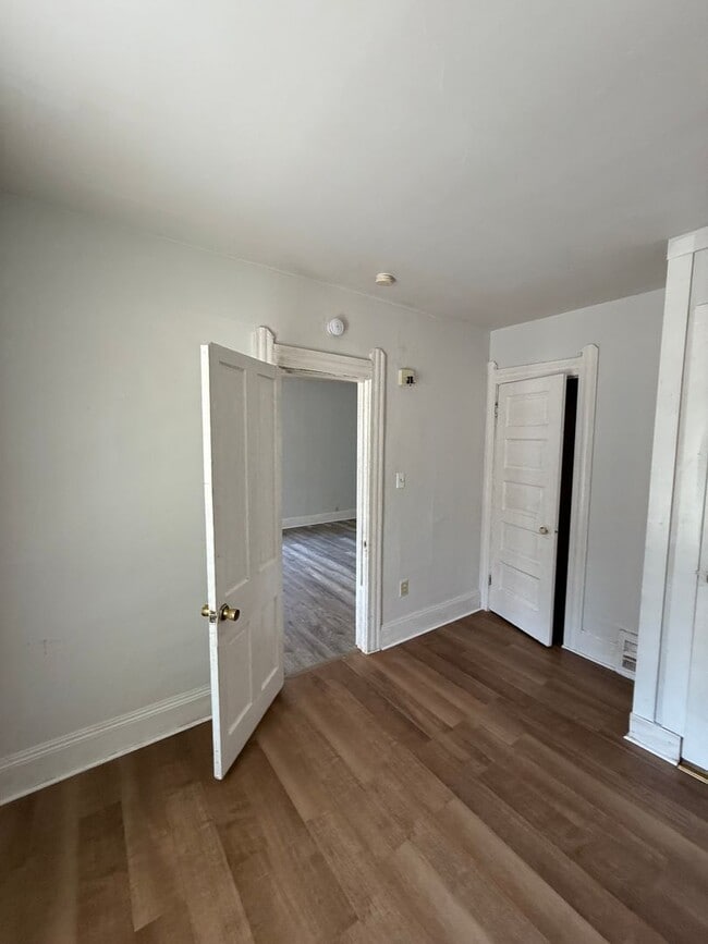 Photo - SECTION 8 and EDEN Accepted!! Newly Renova...