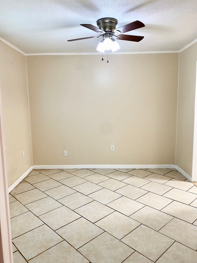 Photo - 1315 Whitfield Park Dr