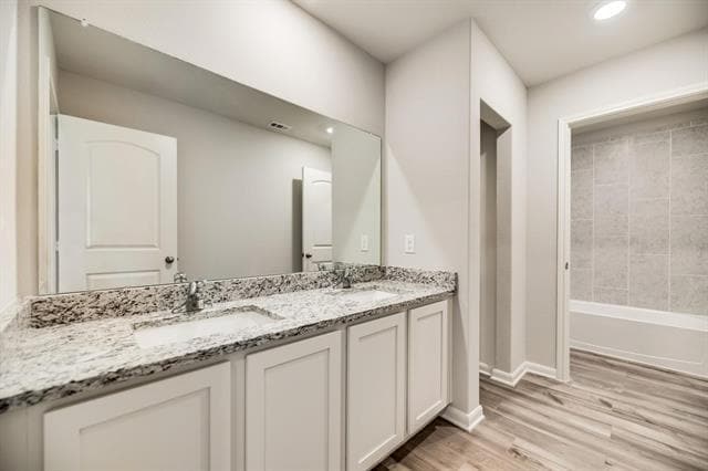 Photo - 2100 Brentwood Dr