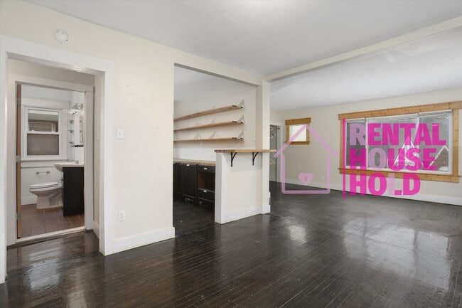 Building Photo - 16618 Woodingham Dr Unit 2 Rental