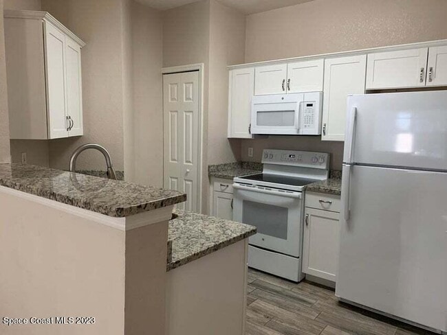 Photo - 5663 Star Rush Dr Unit 105