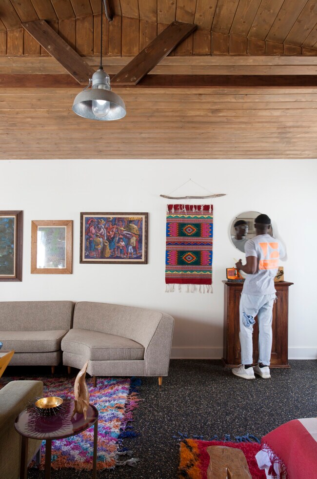 Photo - 3358 Glendale Blvd Unidad 3358.25