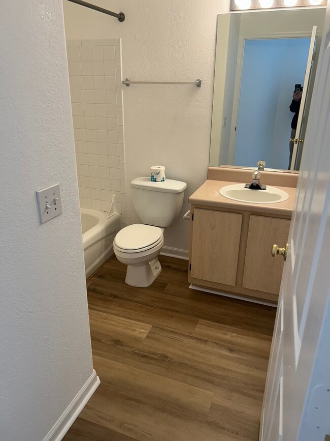 Photo - 897 Fording Island Rd