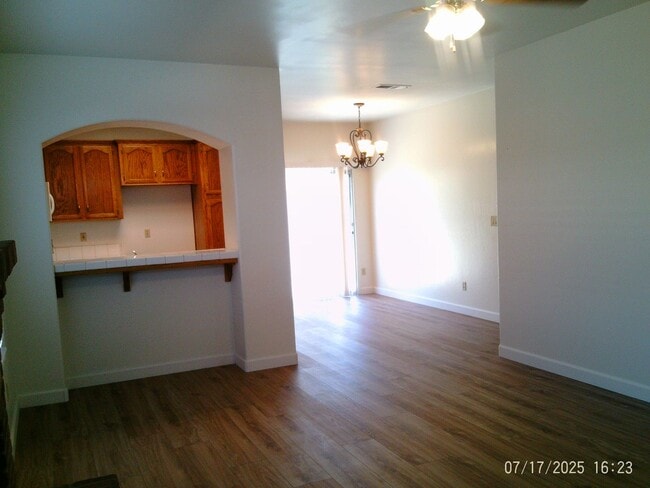 Photo - PRICE IMPROVEMENT!! MOVE IN SPECIAL! $2697...