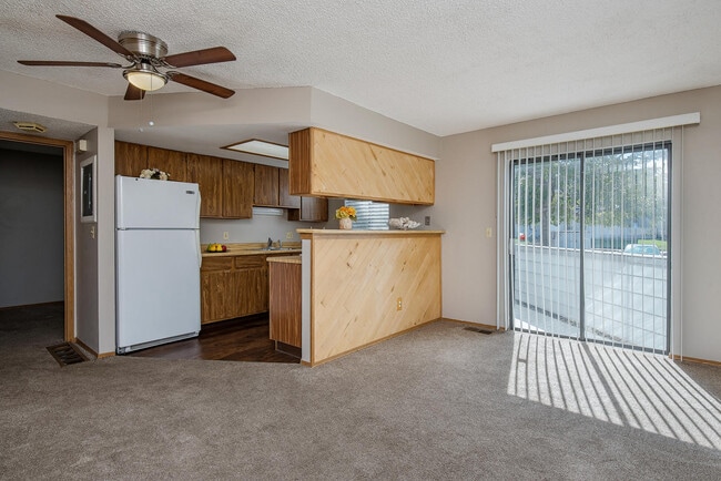 Photo - 17003 E Tennessee Dr Unit 104