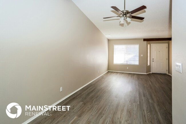 Photo - 14610 N 40th Pl