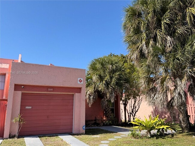 Building Photo - 1649 NW 56th Terrace