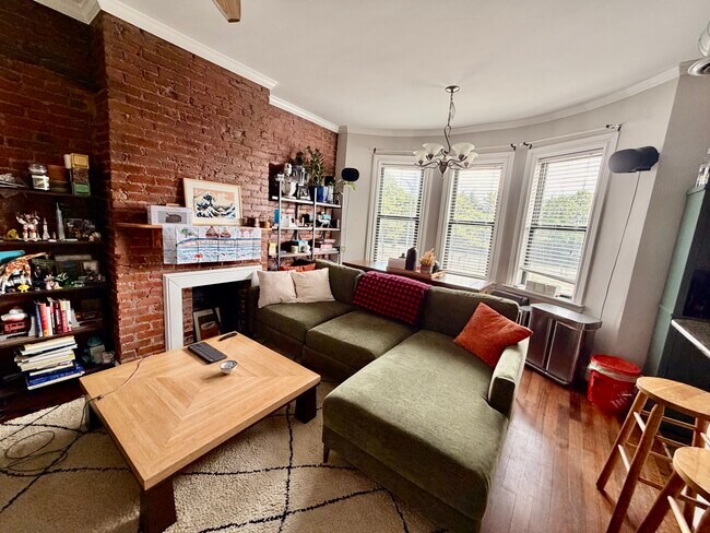 Photo - 195 Cambridge St Unit 2