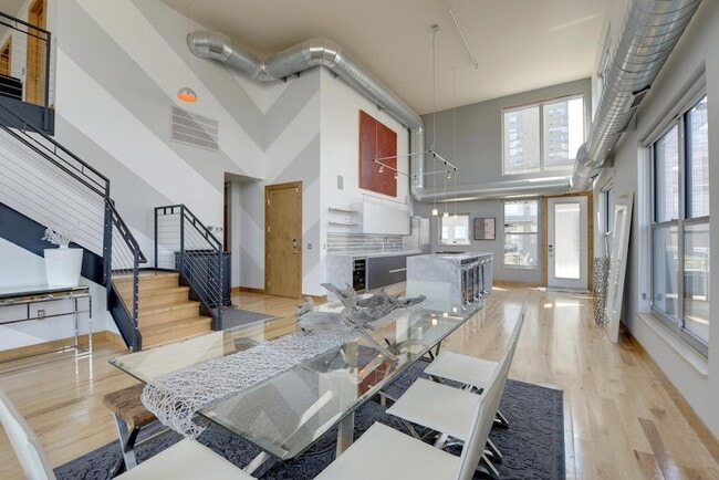 Photo - 521 S 7th St