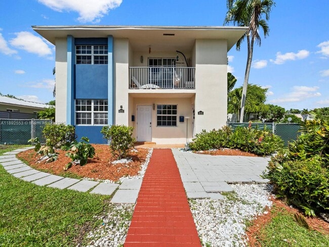 Building Photo - 9100 SW 95th Ave Unit 9100