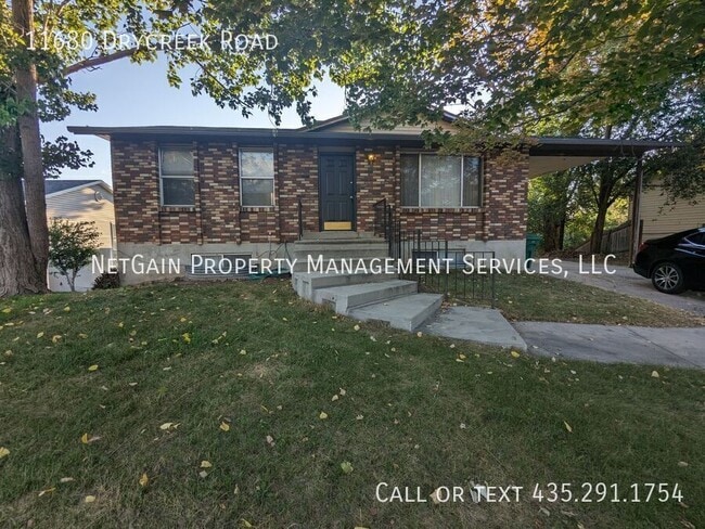 Building Photo - 11680 E Dry Creek Rd