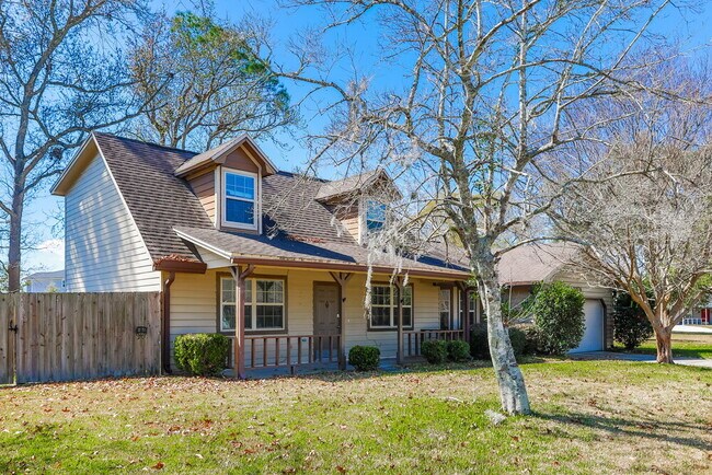 Photo - 10576 Inverness Dr