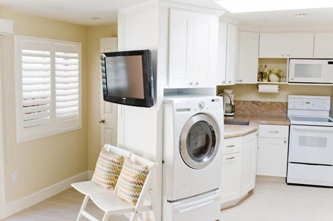 Photo - Steps to the Beach in La Jolla!