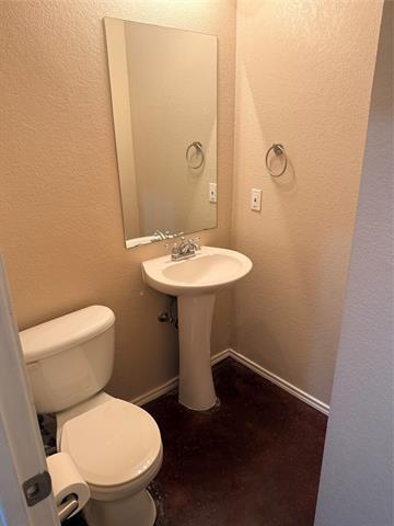 Photo - 2318 Aldergate Dr