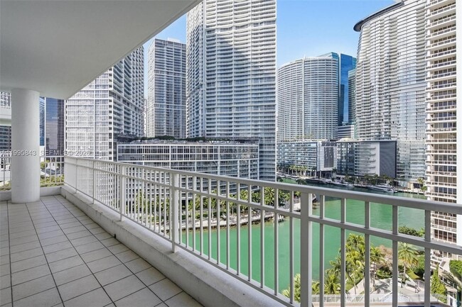 Building Photo - 801 Brickell Key Blvd Unit 1204