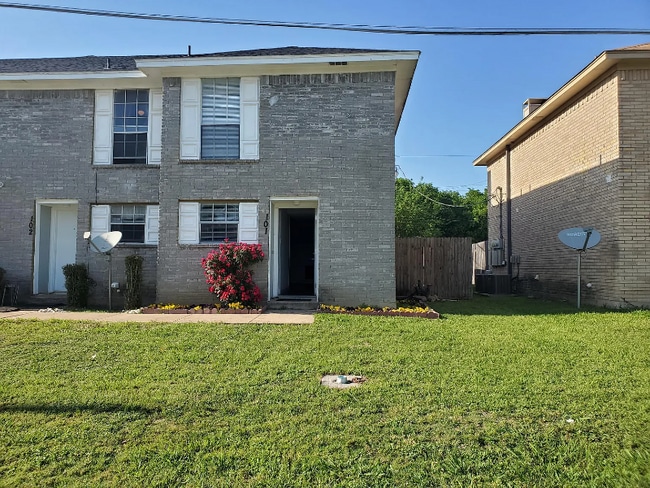 Photo - 7512 Chapin Rd Unidad D