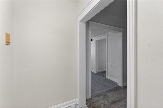 Photo - 923 S Hanley Rd Unit C