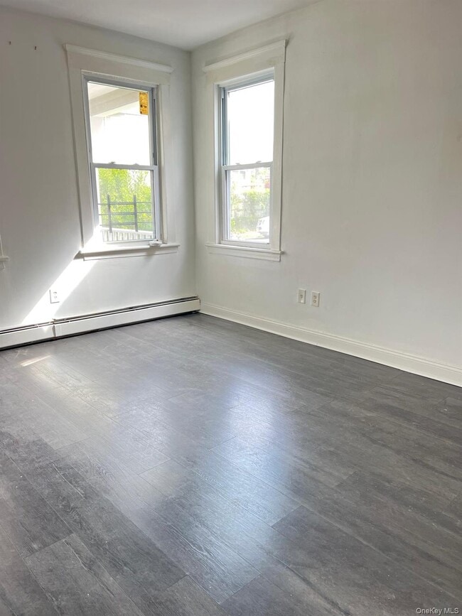 Photo - 72 Chauncey Ave