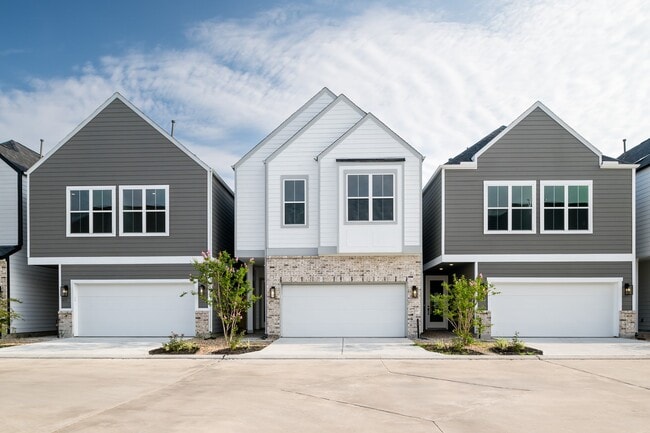 Building Photo - 417 Stonework Garden Ln