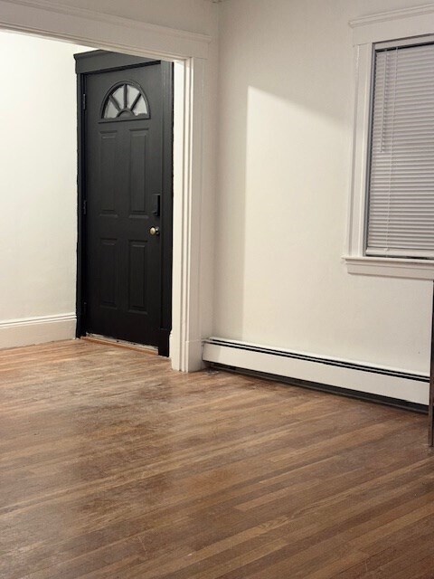 Photo - 16-18-18 Alfred Rd Unit 1