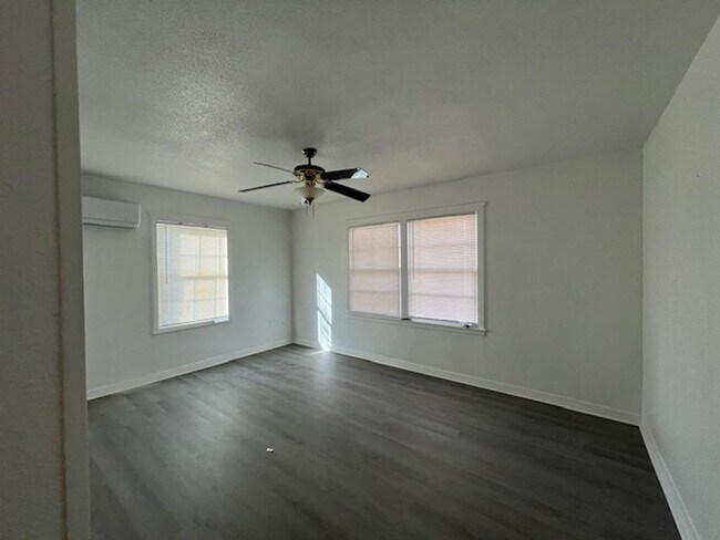 Photo - For Lease - 3120 Tom Green - Odessa TX