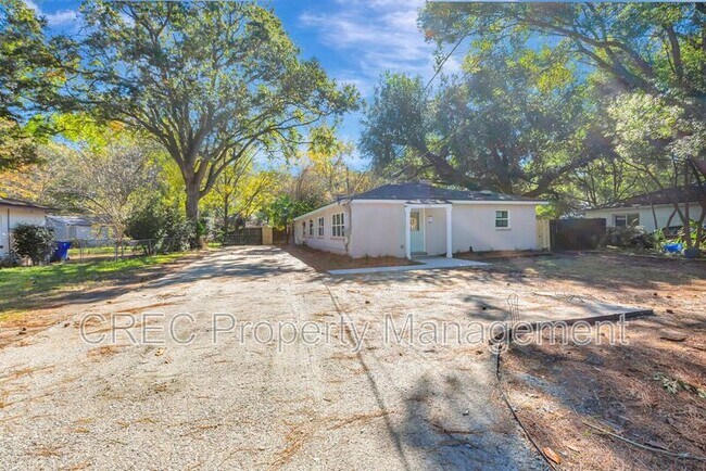 Photo - 1757 Skinner Ave Unit A