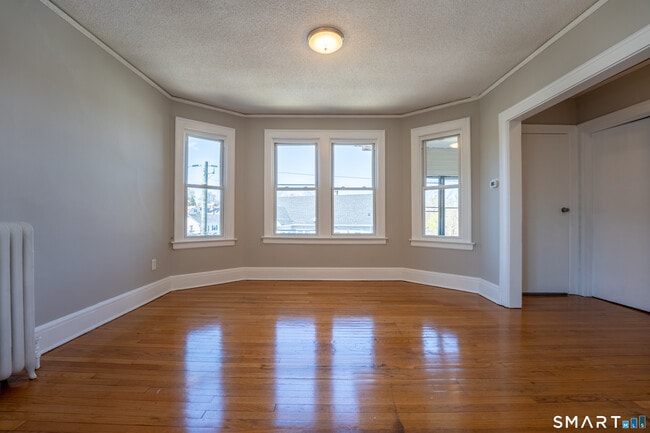 Photo - 47-49-49 Roxbury St Unit 3rd Floor