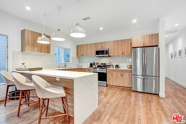 Photo - 434 N Ogden Dr Unit 436 1/2