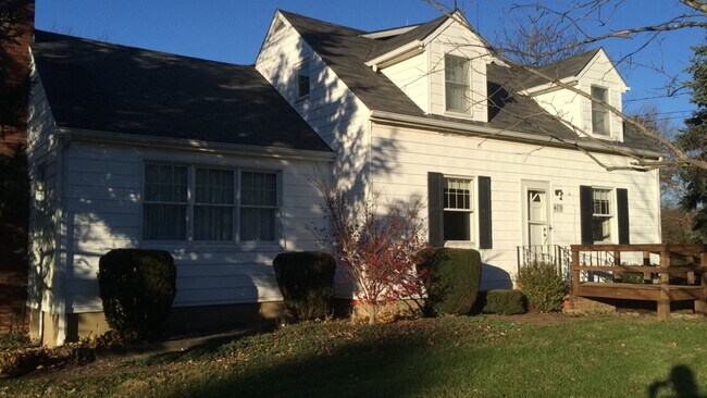 Photo - 419 E Mennonite Rd Unit 2