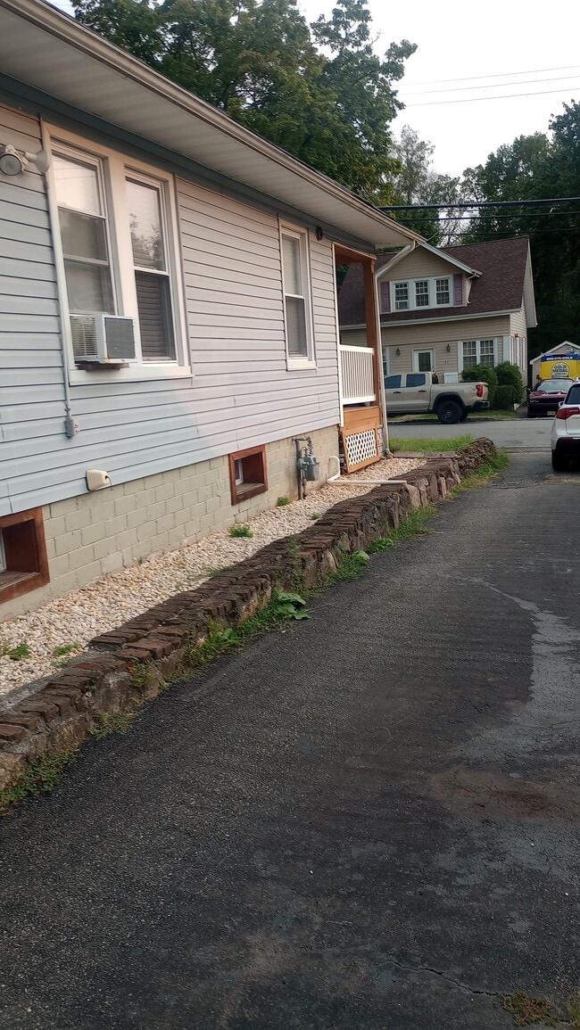 Photo - 12 Hillside Ave