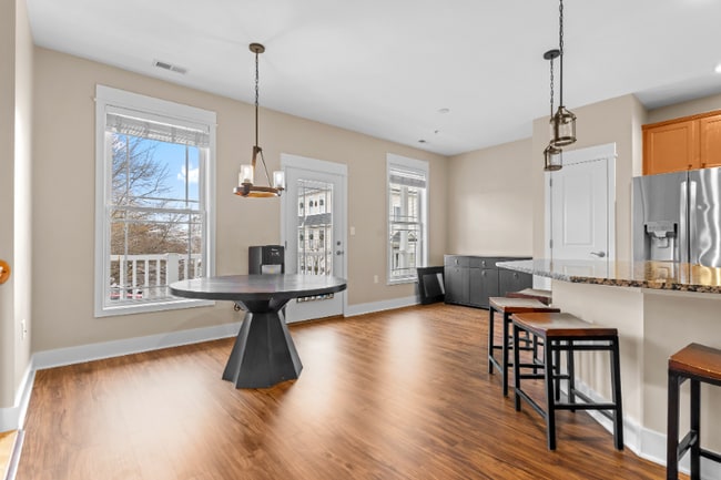 Photo - 9905 Bay Ct Ln