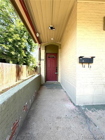 Photo - 2136 Lafayette St
